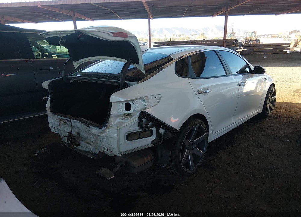 2016 KIA OPTIMA LX VIN: KNAGT4L37G5102585