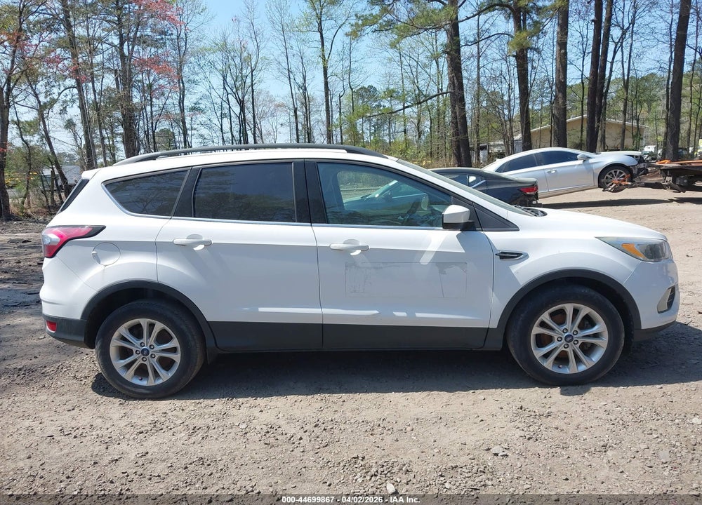 2018 FORD ESCAPE SE VIN: 1FMCU0GD8JUC12371