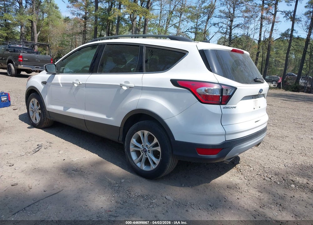2018 FORD ESCAPE SE VIN: 1FMCU0GD8JUC12371