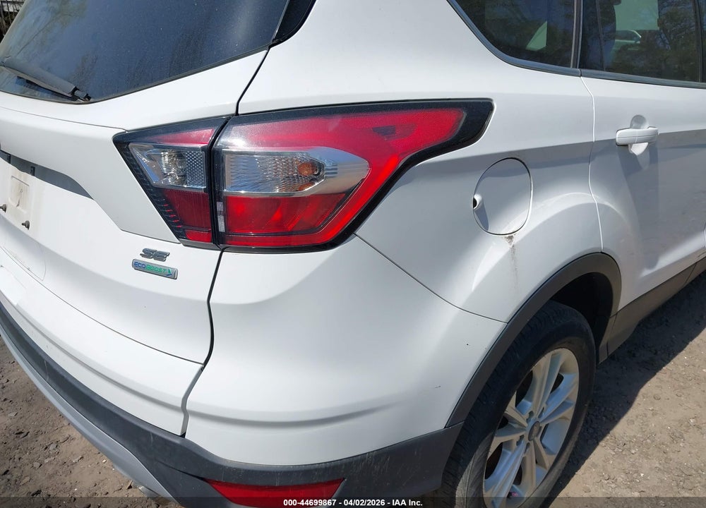 2018 FORD ESCAPE SE VIN: 1FMCU0GD8JUC12371