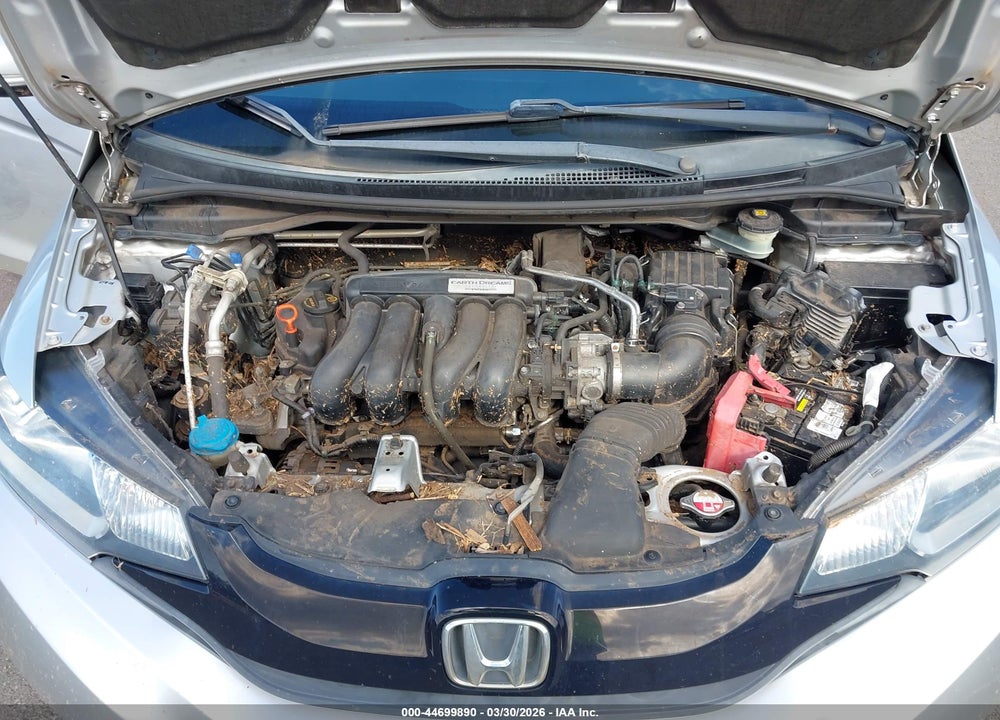 2015 HONDA FIT LX VIN: 3HGGK5H50FM719455