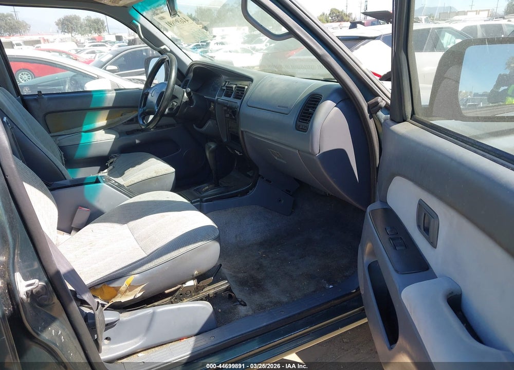 1998 TOYOTA 4RUNNER VIN: JT3GM84R1W0032205