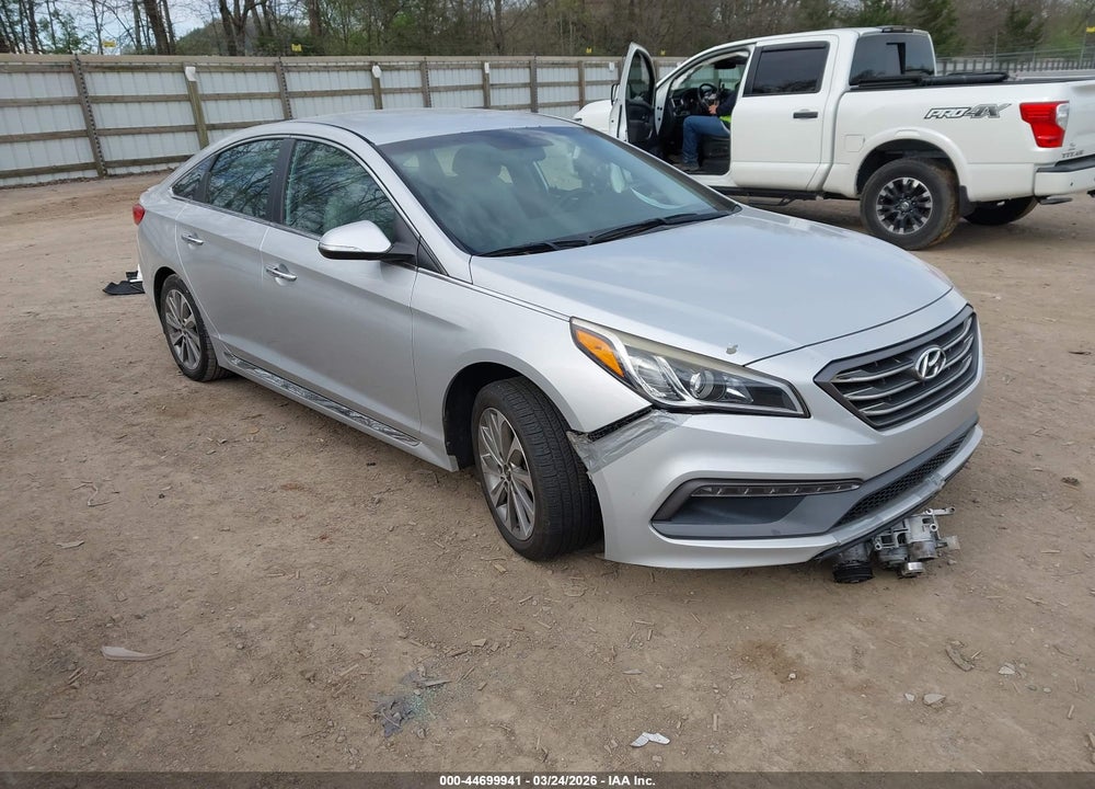 2015 HYUNDAI SONATA SPORT VIN: 5NPE34AF9FH097573