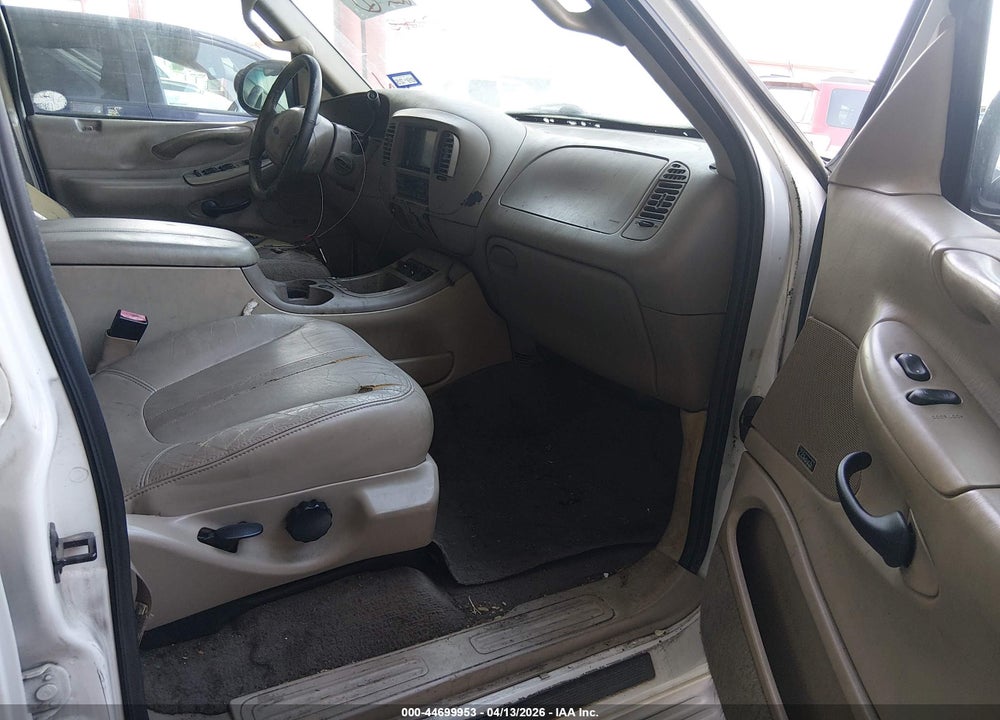 2002 FORD EXPEDITION EDDIE BAUER VIN: 1FMEU17L62LA16622