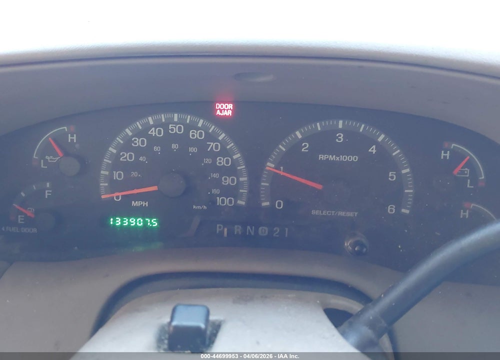 2002 FORD EXPEDITION EDDIE BAUER VIN: 1FMEU17L62LA16622