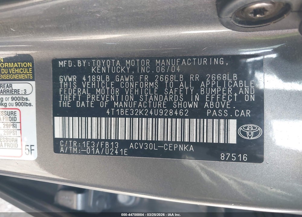 2004 TOYOTA CAMRY LE VIN: 4T1BE32K24U928462