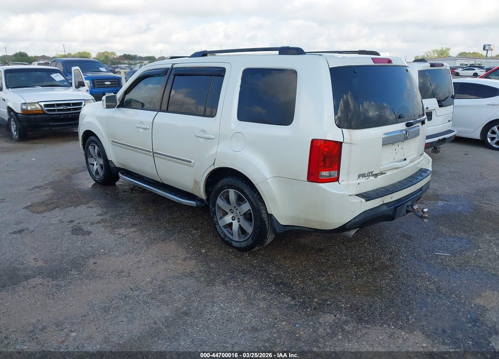 2013 HONDA PILOT TOURING VIN: 5FNYF3H98DB023944