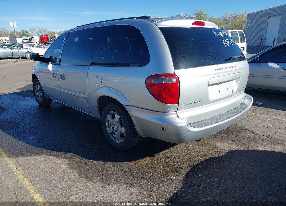 2006 DODGE GRAND CARAVAN SXT VIN: 2D4GP44L66R705215