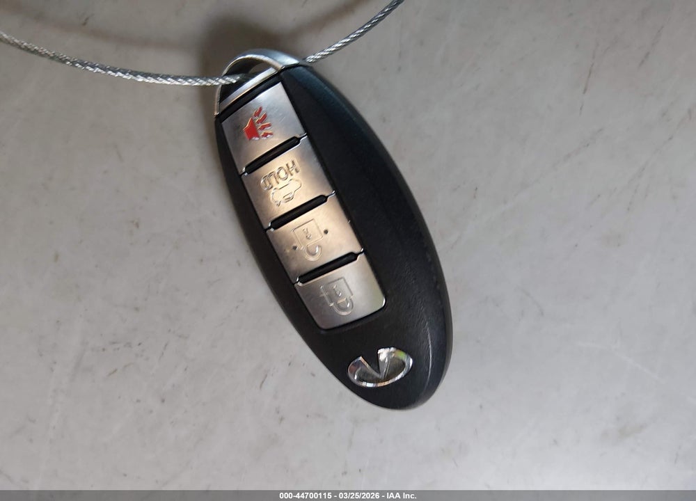 2015 INFINITI Q70 3.7 VIN: JN1BY1AP2FM540215