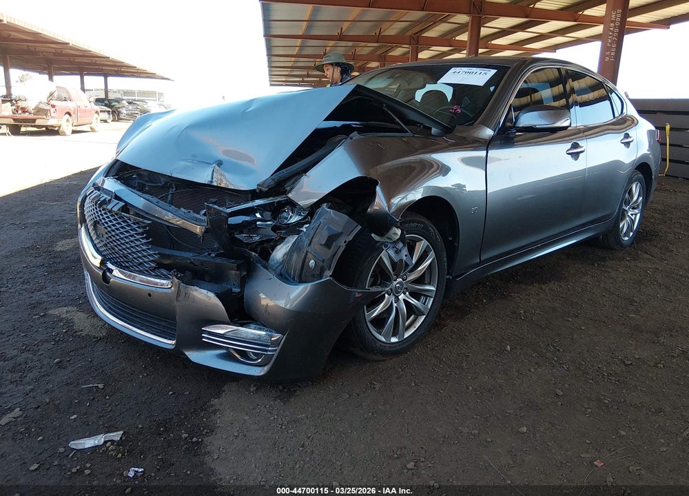2015 INFINITI Q70 3.7 VIN: JN1BY1AP2FM540215