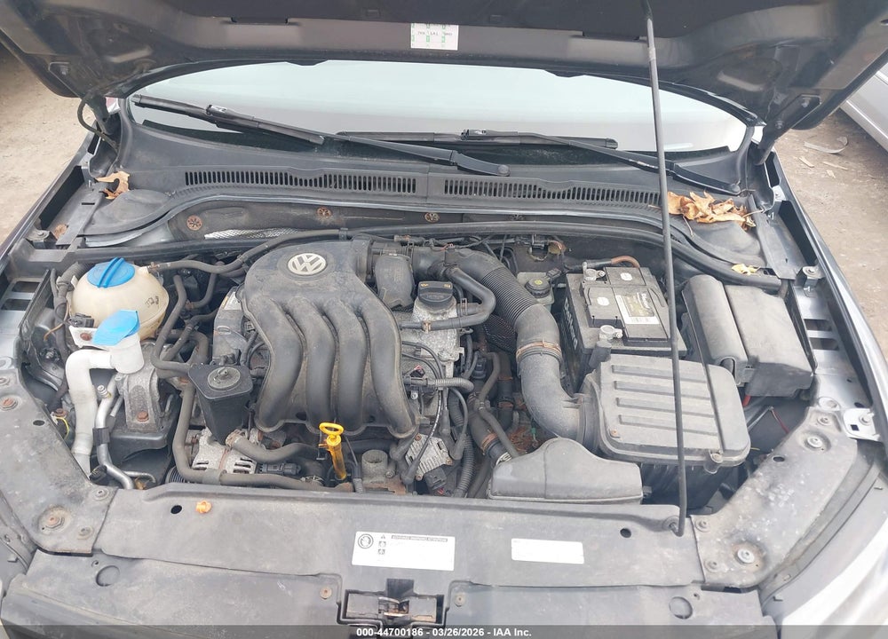 2012 VOLKSWAGEN JETTA 2.0L S VIN: 3VW2K7AJ8CM367892