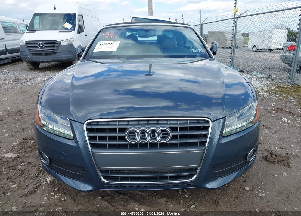 2010 AUDI A5 2.0T PREMIUM VIN: WAUJFAFH7AN025517