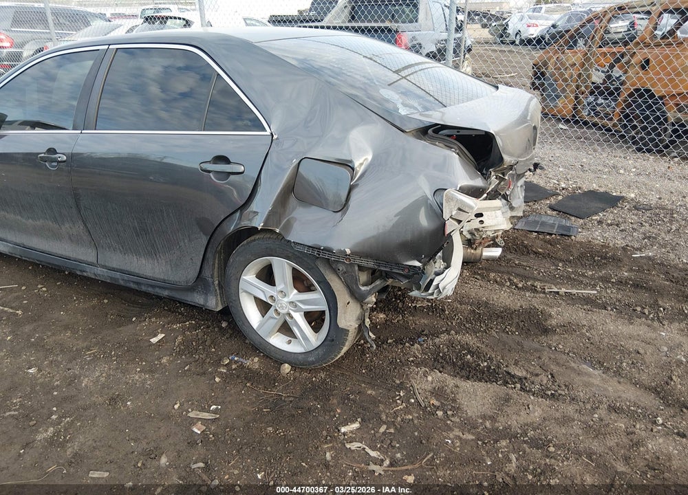 2012 TOYOTA CAMRY SE VIN: 4T1BF1FK6CU026438