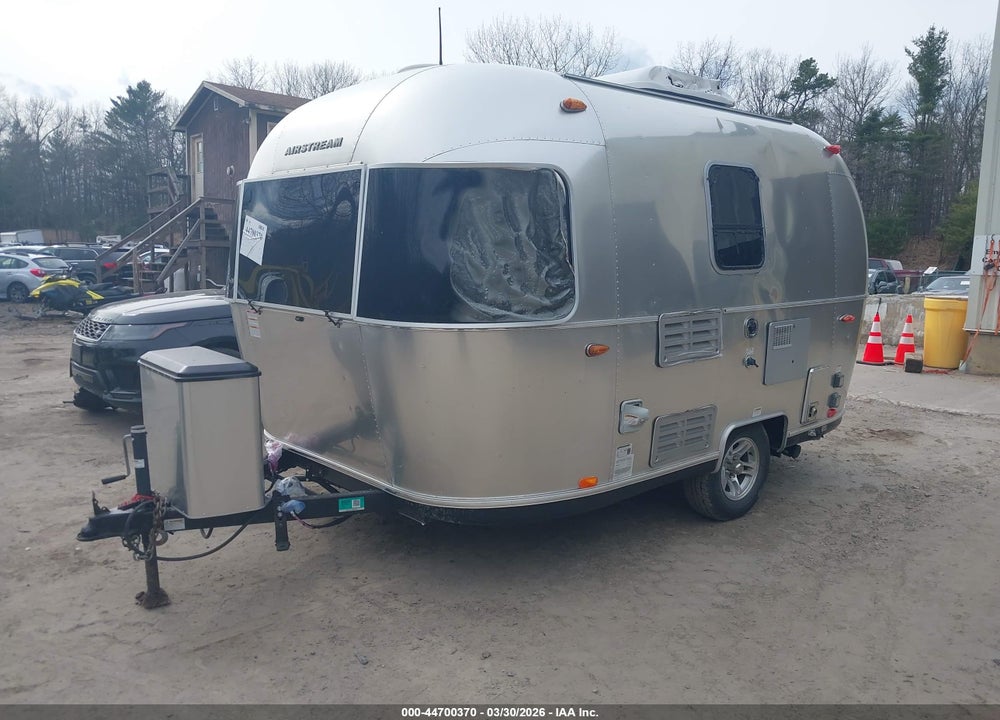 2018 AIRSTREAM OTHER VIN: 1STHRAC16JJ541943