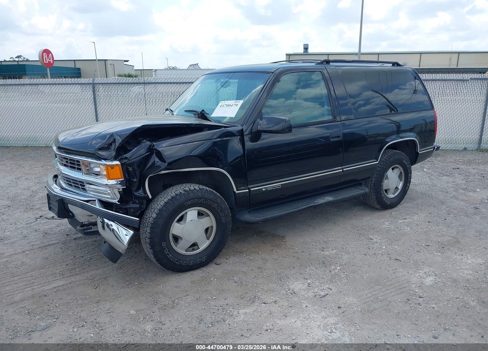 1997 CHEVROLET TAHOE VIN: 3GNEK18RXVG134808