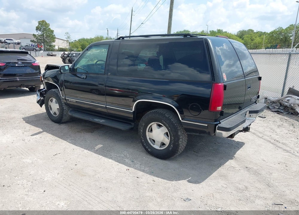1997 CHEVROLET TAHOE VIN: 3GNEK18RXVG134808