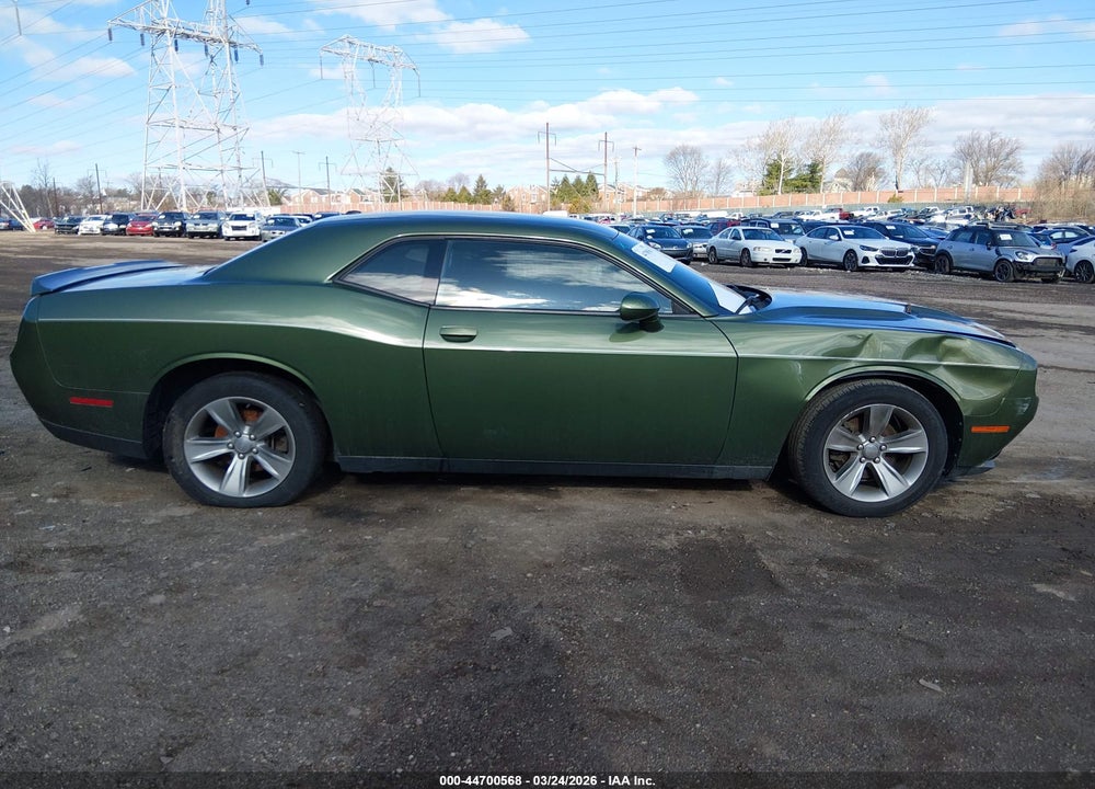 2019 DODGE CHALLENGER SXT VIN: 2C3CDZAG6KH570962