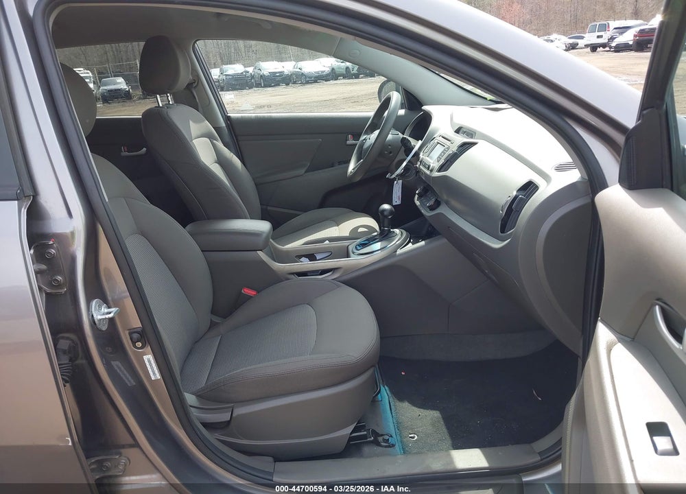 2014 KIA SPORTAGE LX VIN: KNDPB3AC5E7584963