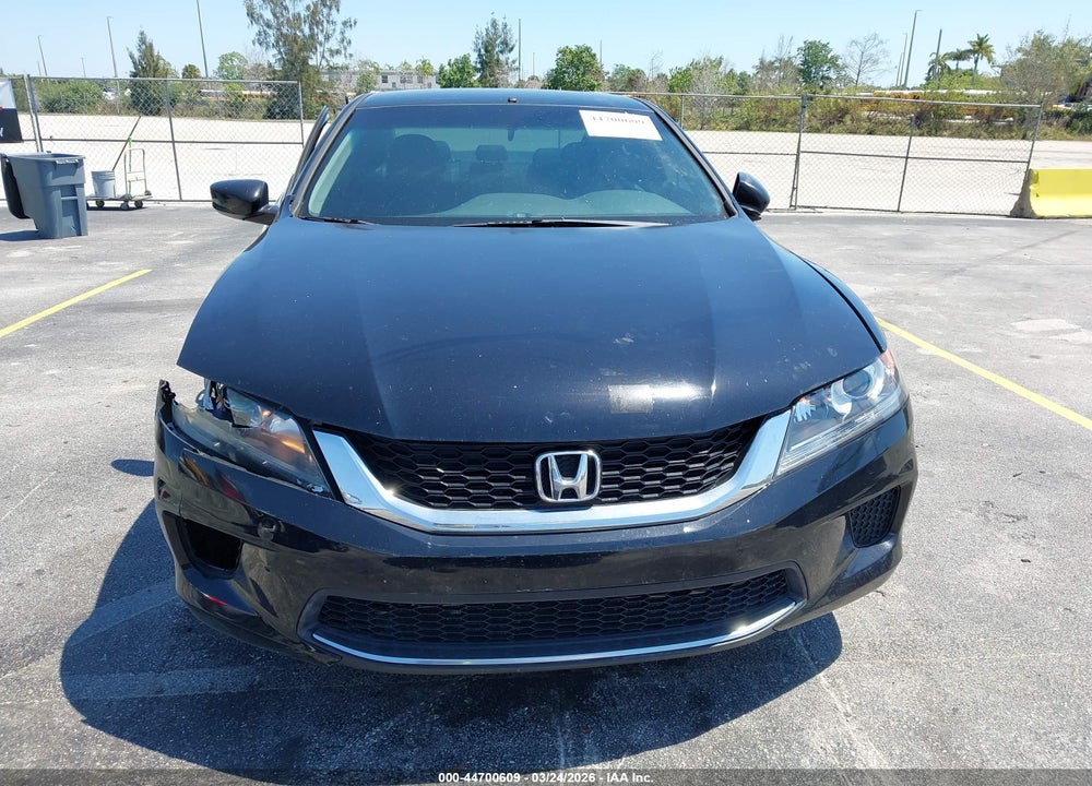 2014 HONDA ACCORD LX VIN: 1HGCT1B39EA009641
