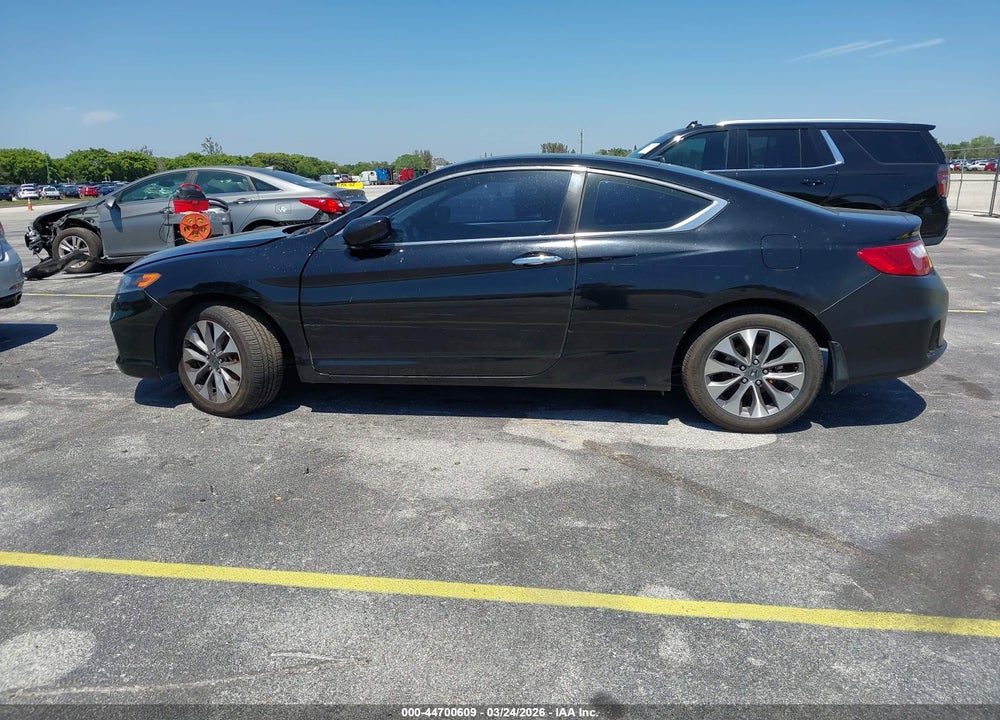 2014 HONDA ACCORD LX VIN: 1HGCT1B39EA009641
