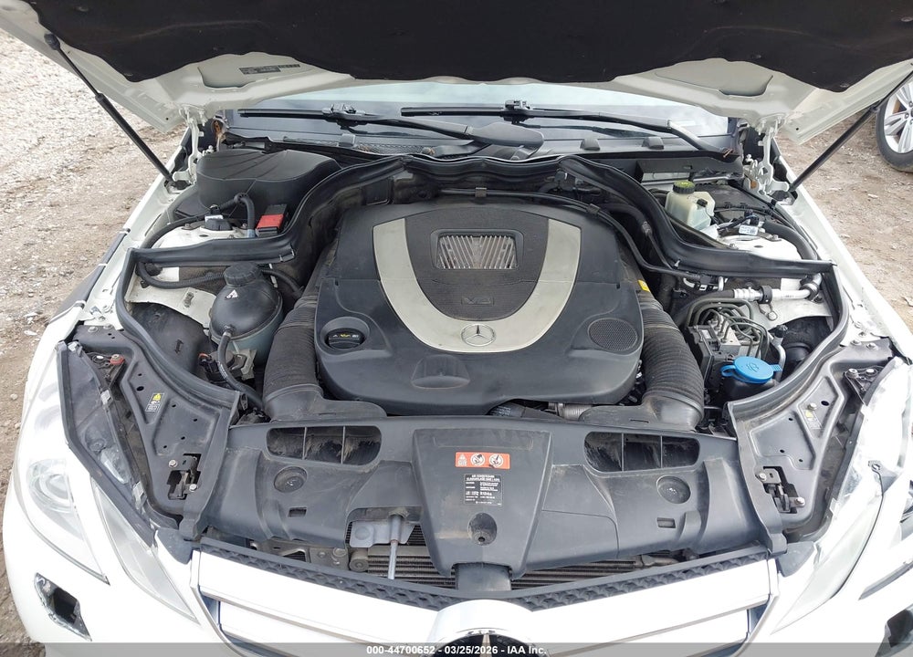 2010 MERCEDES-BENZ E 550 VIN: WDDKJ7CB0AF023746