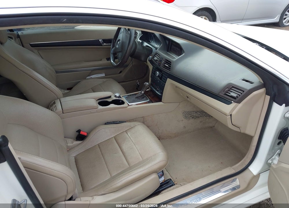 2010 MERCEDES-BENZ E 550 VIN: WDDKJ7CB0AF023746
