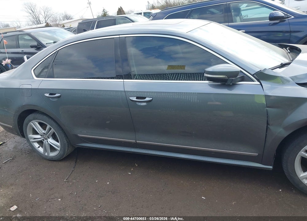 2015 VOLKSWAGEN PASSAT 1.8T SE VIN: 1VWBT7A36FC007556