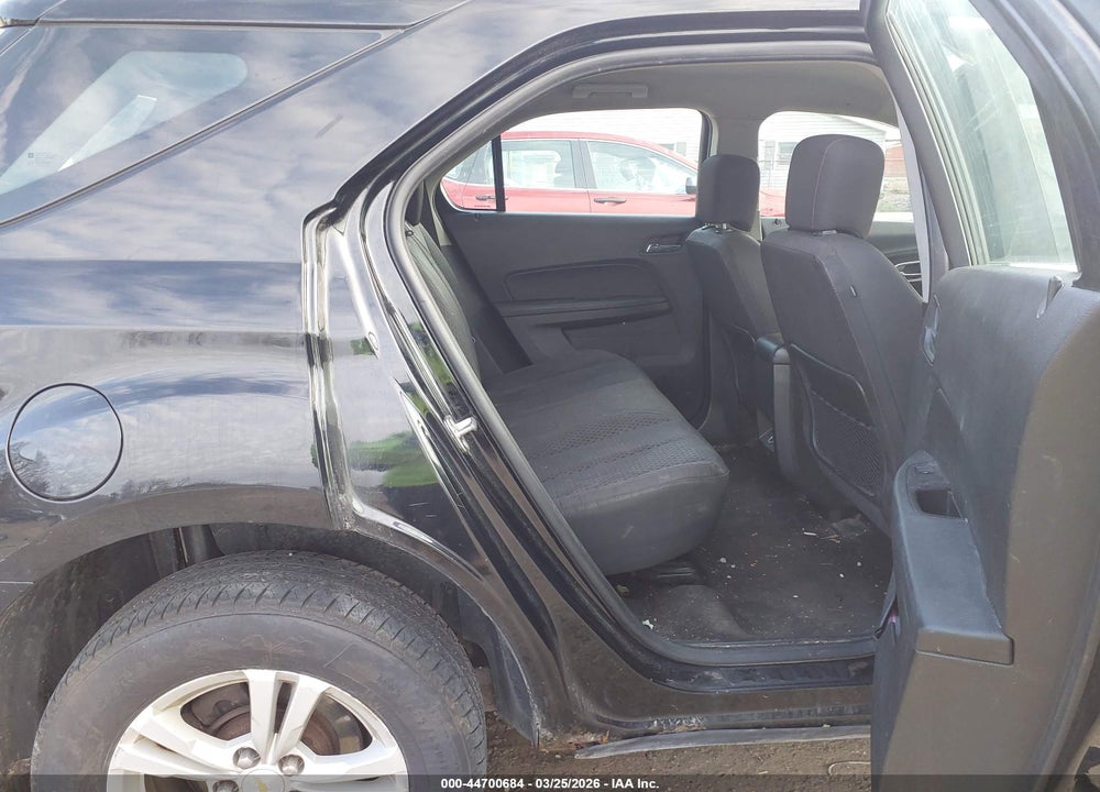 2014 CHEVROLET EQUINOX LS VIN: 2GNALAEK2E6270090