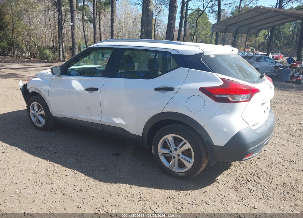 2019 NISSAN KICKS S VIN: 3N1CP5CU2KL519404