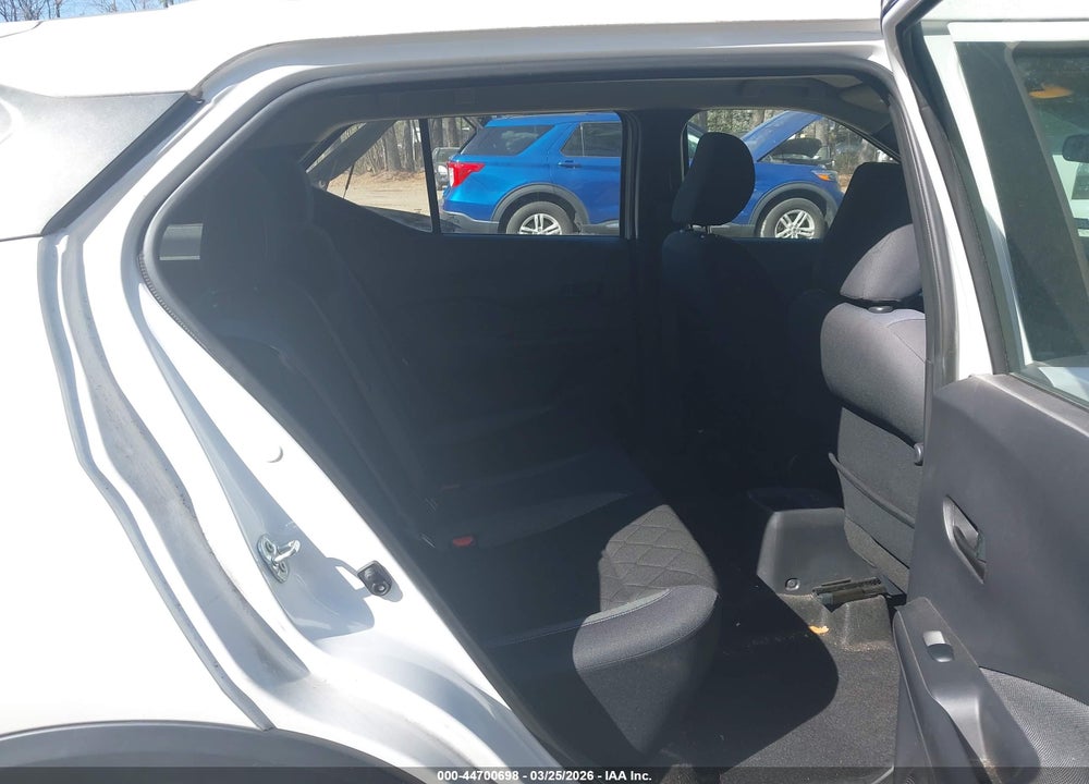 2019 NISSAN KICKS S VIN: 3N1CP5CU2KL519404