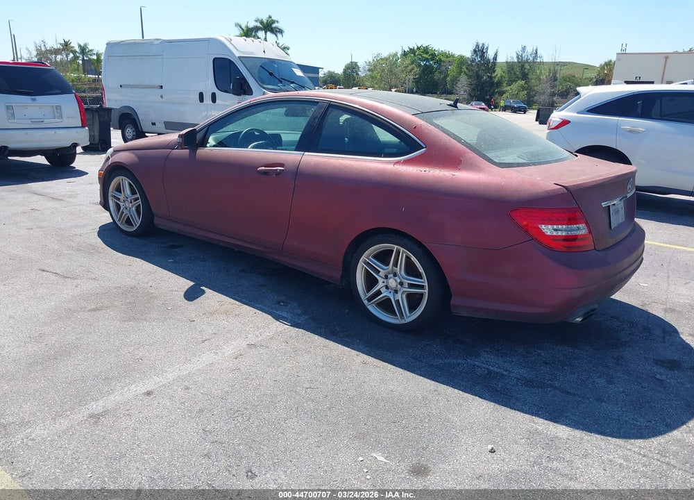 2014 MERCEDES-BENZ C 250 VIN: WDDGJ4HB9EG283110