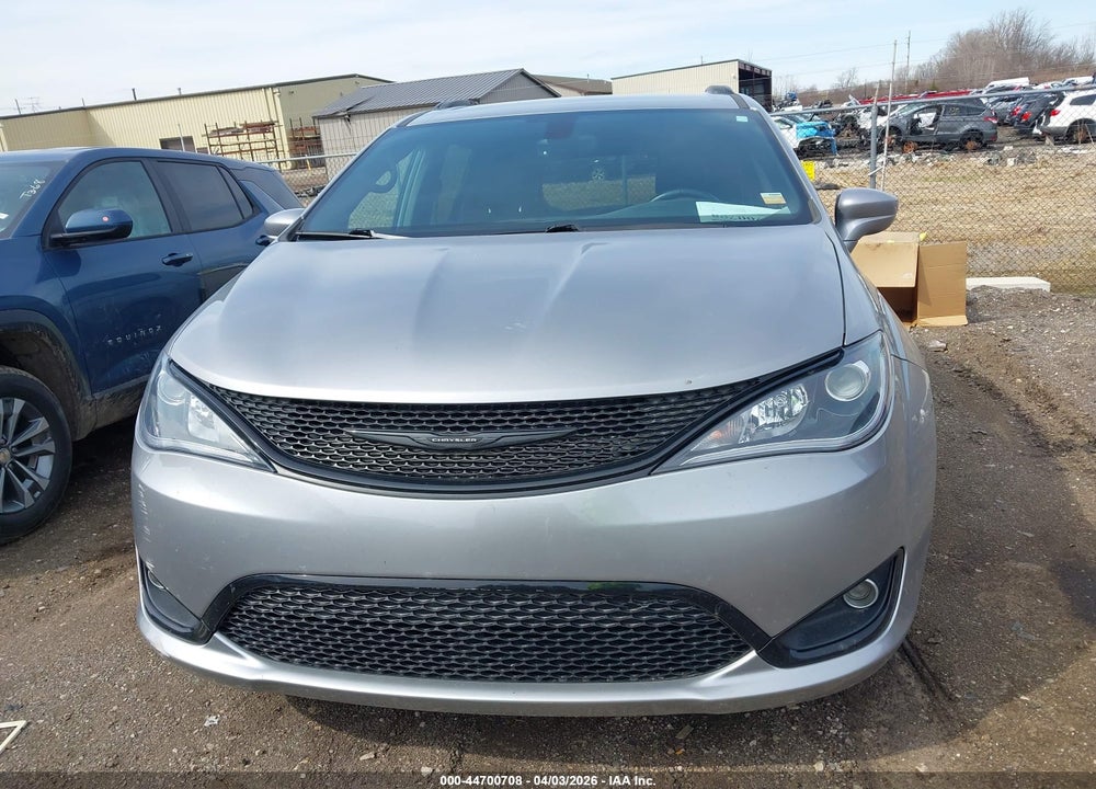 2018 CHRYSLER PACIFICA TOURING L PLUS VIN: 2C4RC1EG6JR172163