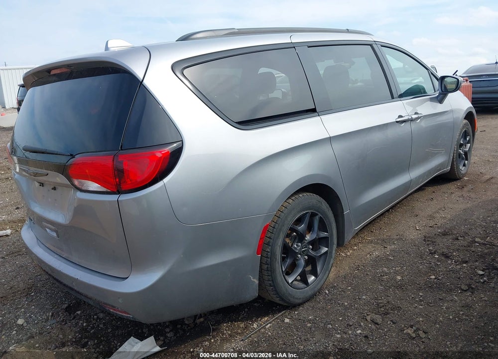 2018 CHRYSLER PACIFICA TOURING L PLUS VIN: 2C4RC1EG6JR172163