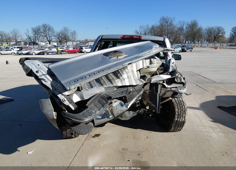 2015 CHEVROLET SILVERADO 1500 1LT VIN: 1GCVKREC5FZ339462