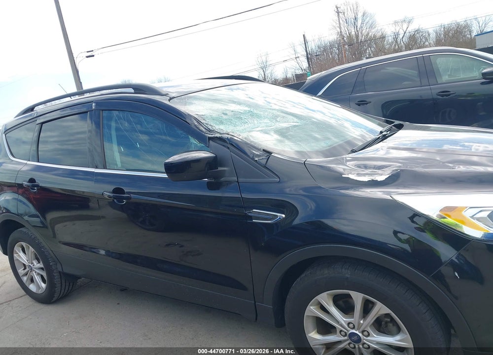 2018 FORD ESCAPE SEL VIN: 1FMCU0HD5JUB52029