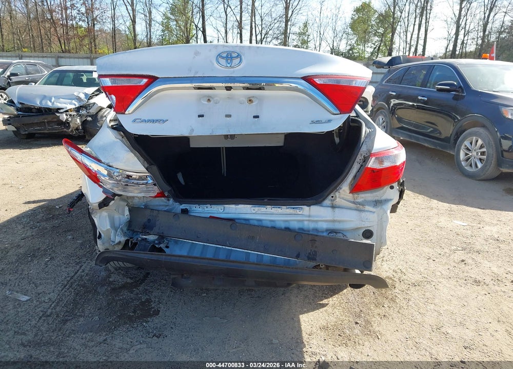 2016 TOYOTA CAMRY XLE VIN: 4T1BF1FK9GU220550