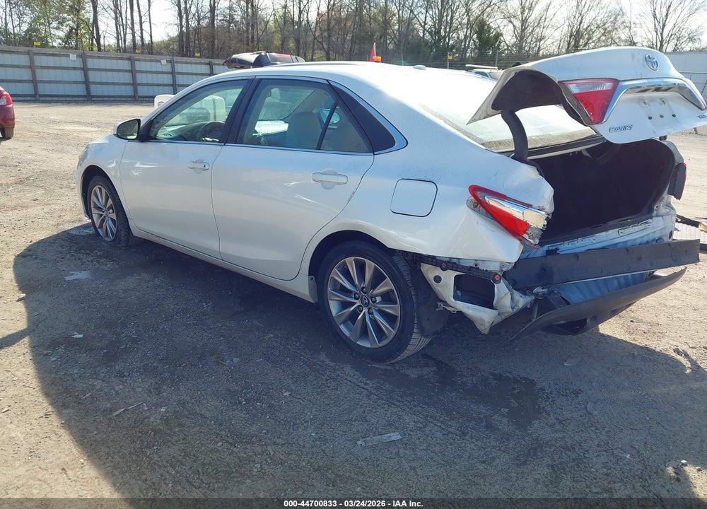 2016 TOYOTA CAMRY XLE VIN: 4T1BF1FK9GU220550