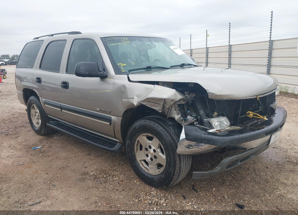 2003 CHEVROLET TAHOE LS VIN: 1GNEC13V83J236458