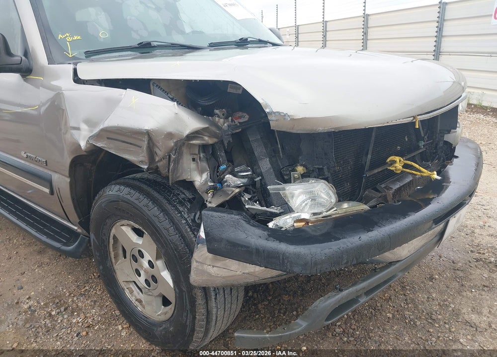 2003 CHEVROLET TAHOE LS VIN: 1GNEC13V83J236458