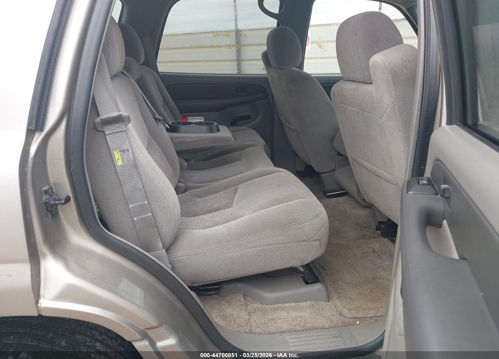 2003 CHEVROLET TAHOE LS VIN: 1GNEC13V83J236458
