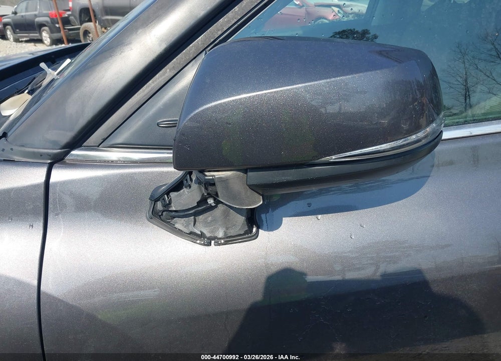2021 TOYOTA HIGHLANDER LE VIN: 5TDBZRBH0MS544068