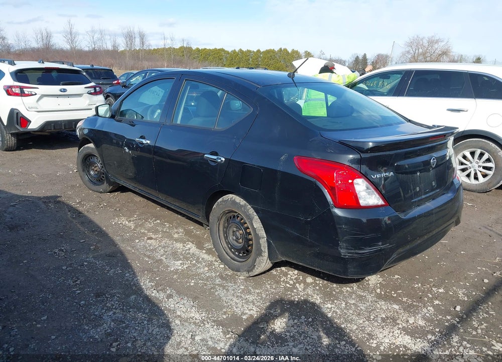 2018 NISSAN VERSA 1.6 SV VIN: 3N1CN7AP6JL869020