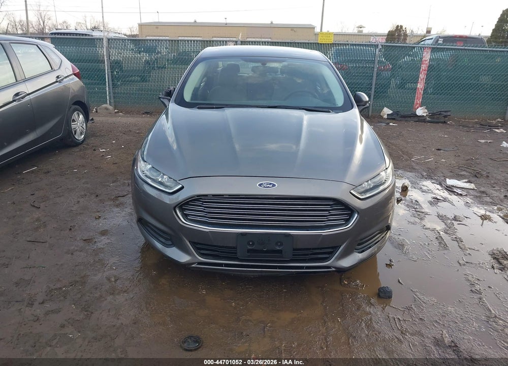 2014 FORD FUSION S VIN: 3FA6P0G72ER274001
