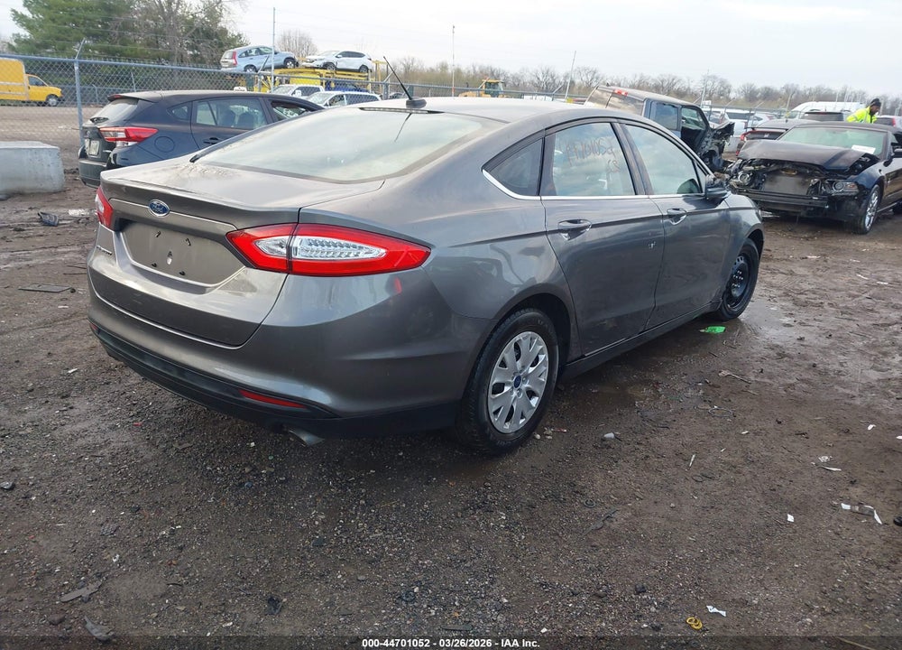 2014 FORD FUSION S VIN: 3FA6P0G72ER274001