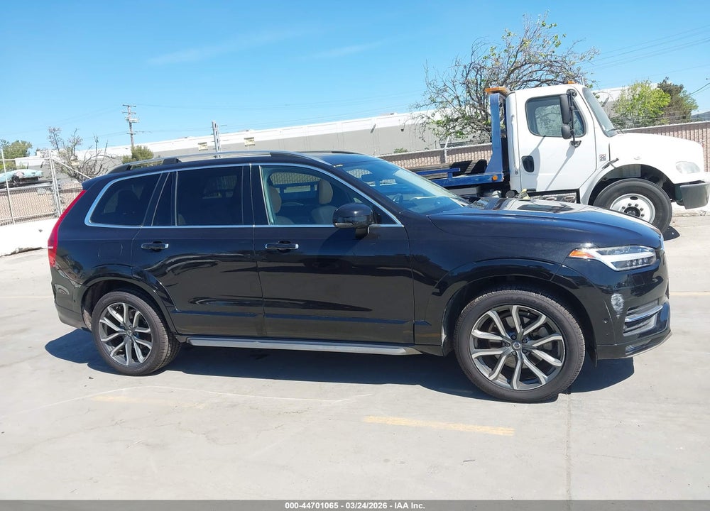 2016 VOLVO XC90 T6 MOMENTUM VIN: YV4A22PK1G1047346