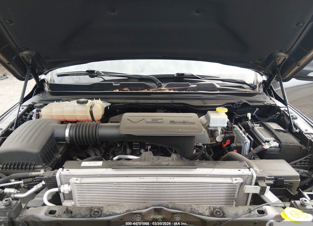 2022 RAM 1500 BIG HORN  4X4 6'4 BOX VIN: 1C6RRFBG1NN240251