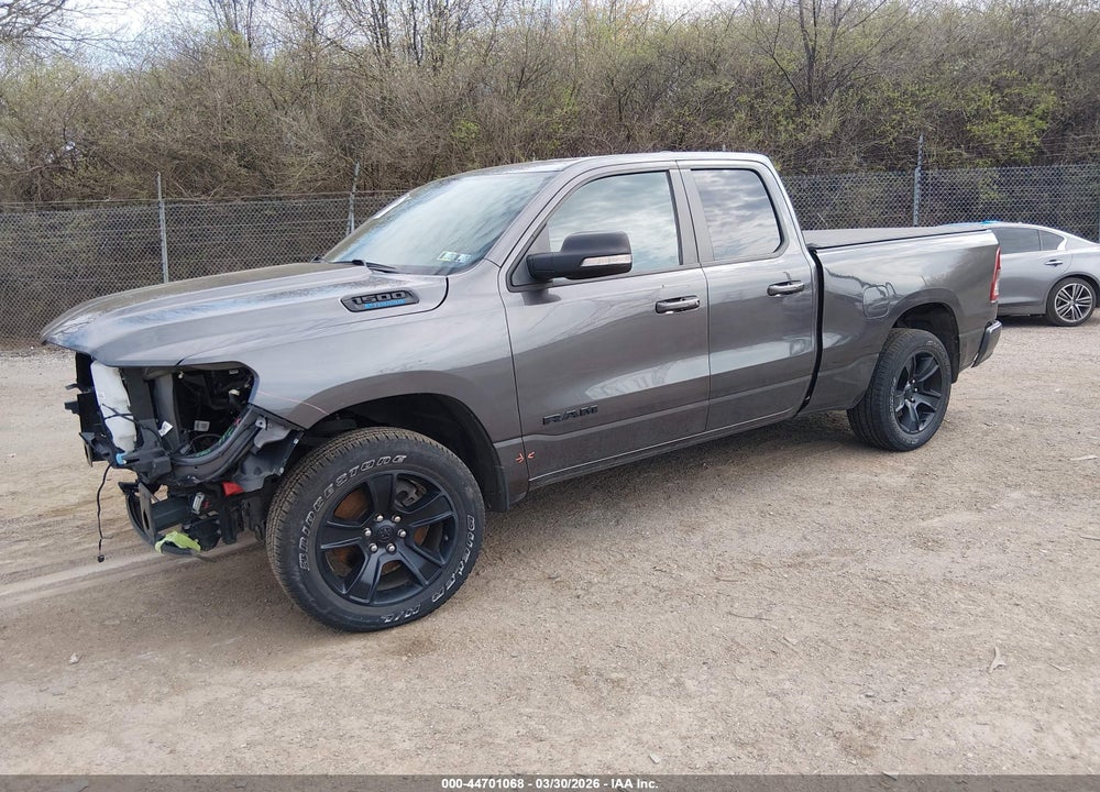 2022 RAM 1500 BIG HORN  4X4 6'4 BOX VIN: 1C6RRFBG1NN240251