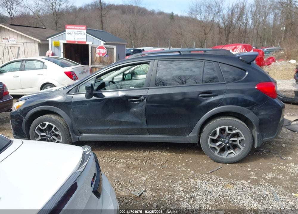 2017 SUBARU CROSSTREK 2.0I PREMIUM VIN: JF2GPABC3H8219847