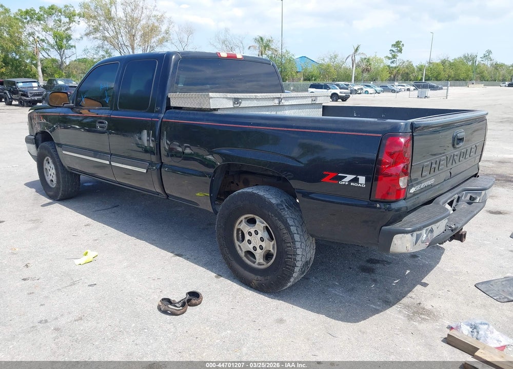 2003 CHEVROLET SILVERADO 1500 LT VIN: 1GCEK19T63Z107461