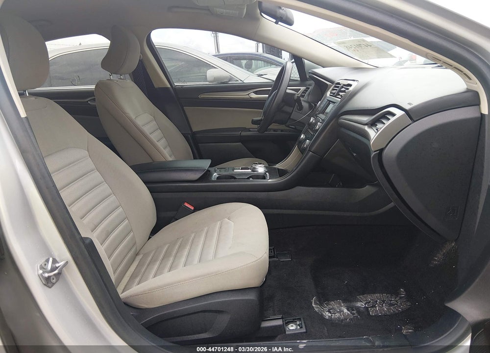 2017 FORD FUSION S VIN: 3FA6P0G75HR326354